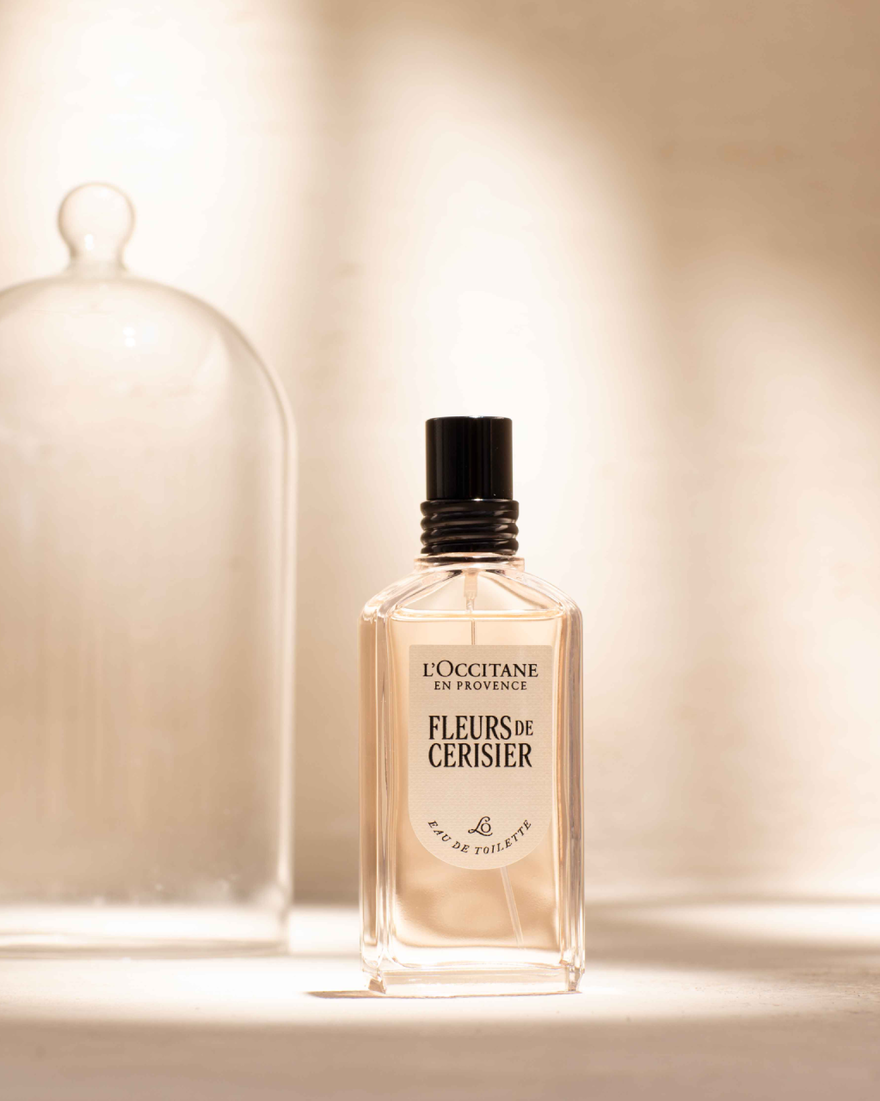L'OccitaneFLEURSdeCERISIERTHEBLANC50mL２本 Fleurs de Cerisier Eau de Toilette 50ml | L'Occitane